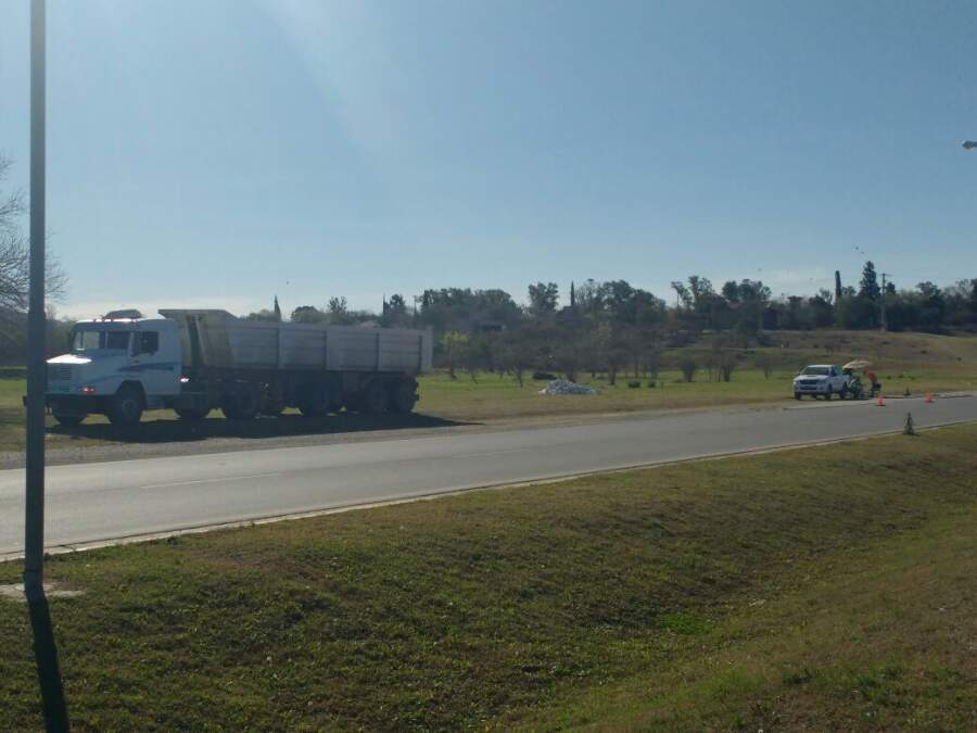 Controlan camiones de carga en el ingreso norte a la ciudad control camion - Controlan camiones de carga en el ingreso norte a la ciudad