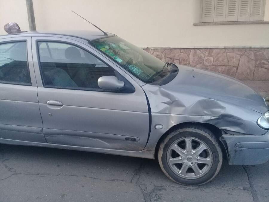 Un hombre fracturado tras colisionar con su motocicleta accidente prudencio bustos y a aguirre - Un hombre fracturado tras colisionar con su motocicleta