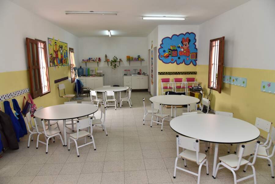 sala cuna alta gracia - Alejandra Vigo visitó la ciudad y realizó varios anuncios