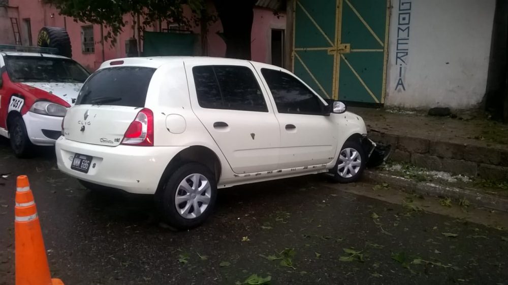 accidente 4 - Al menos dos accidentes de tránsito provocados por la tormenta