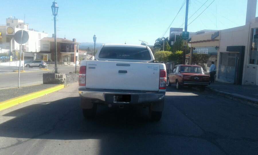 accidente sebastian camioneta - Falleció joven motociclista tras varios días de internación