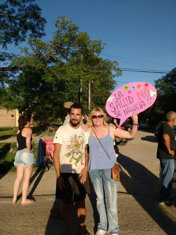 Los vecinos se manifestaron contra las fumigaciones dique chico sofia gatica - Los vecinos se manifestaron contra las fumigaciones