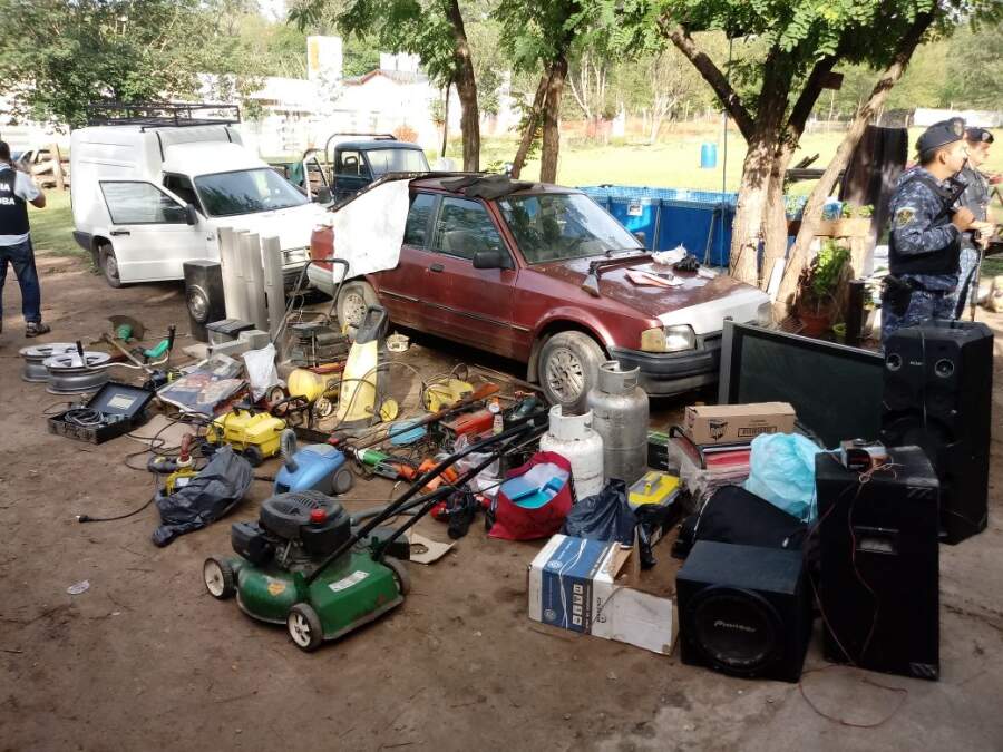 allanamiento elementos robados santa teresita - Un hombre fue aprehendido en barrio Santa Teresita