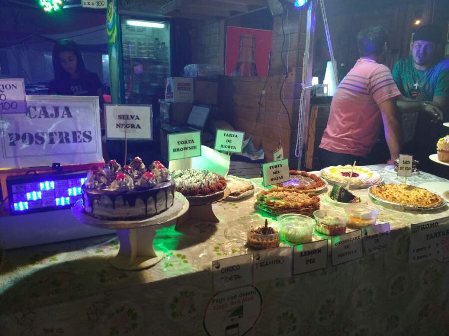 ¿Cuánto sale comer en el Encuentro Anual de Colectividades? carpa colect1 - ¿Cuánto sale comer en el Encuentro Anual de Colectividades?