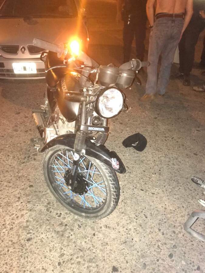 Dos jóvenes eludieron un control y chocaron en la huída accidente eludieron control - Dos jóvenes eludieron un control y chocaron en la huída