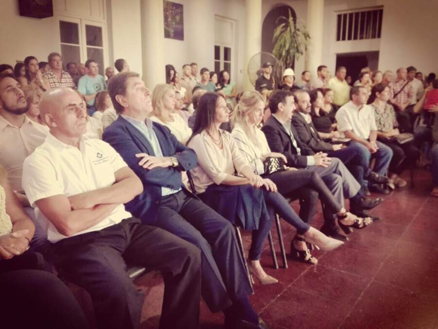 Repercuciones políticas tras la apertura de sesiones apertura sesiones 18 c - Repercuciones políticas tras la apertura de sesiones