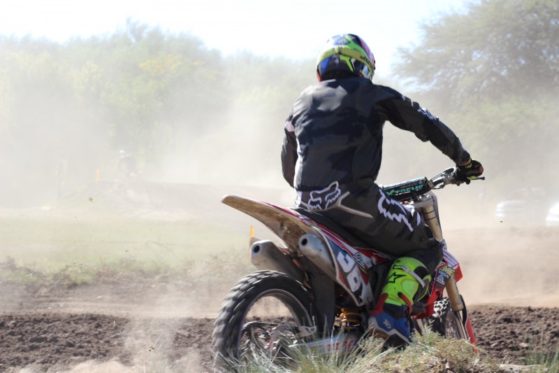 motocross piloto pùente - San Agustín al ritmo del motocross