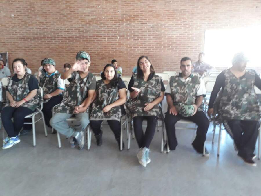 crecer homenaje malvinas - CRECER y el IPEM 346 homenajearon a los héroes de Malvinas