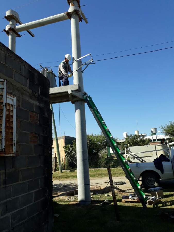 transformador epec2 - Preocupación en barrio La Perla por la instalación de un transformador