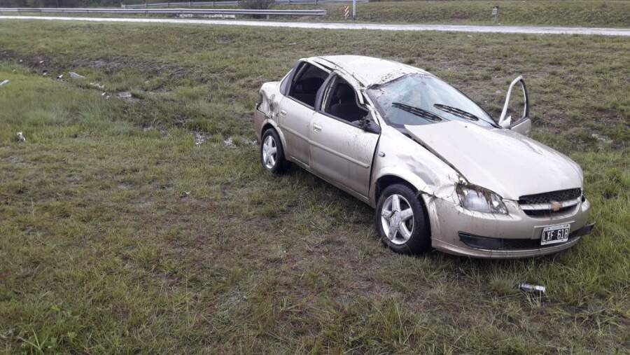 accidente ruta 38 corsa - Un joven herido tras tumbar el vehículo en el que viajaba