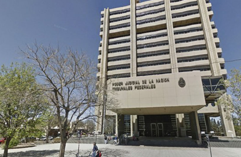 tribunales 1w - Por qué Menem podría ir a juicio por la voladura de la Fábrica Militar de Río Tercero