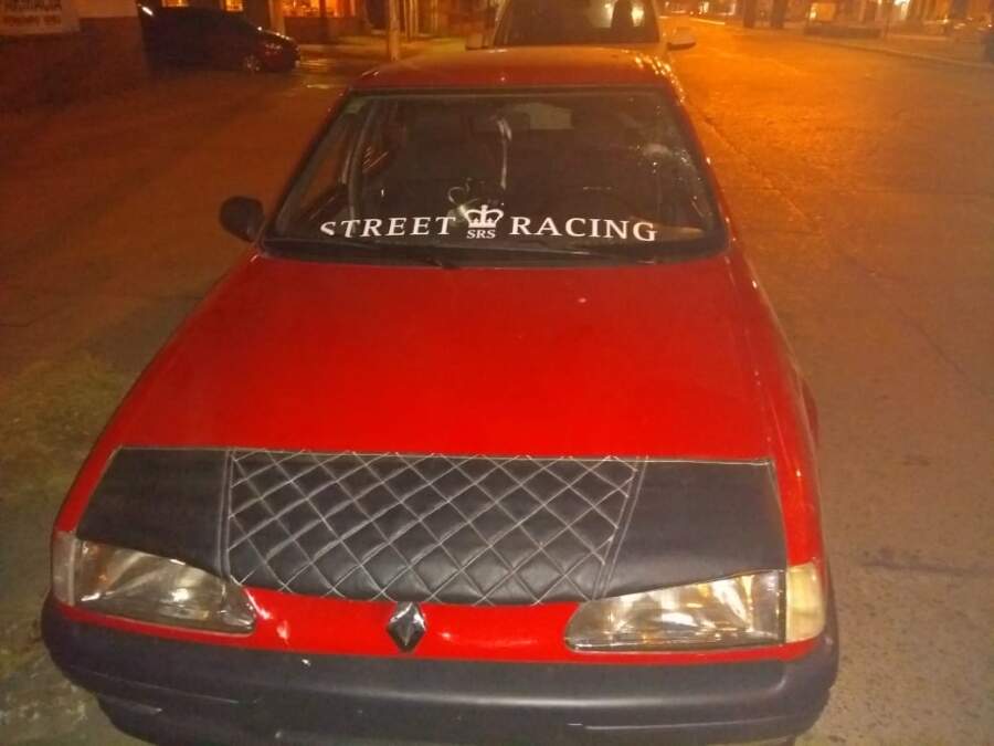 Un motociclista con politraumatismos tras colisionar con un auto accidente libertador R19 - Un motociclista con politraumatismos tras colisionar con un auto