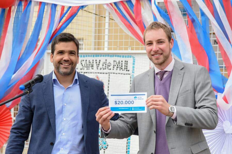 san vicente 20 mil - La Escuela San Vicente de Paul celebró sus 60 años