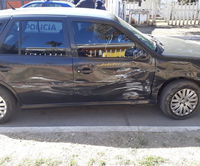 Dos autos colisionaron en Llorens y Ecuador accidente llorens ecuador - Dos autos colisionaron en Llorens y Ecuador