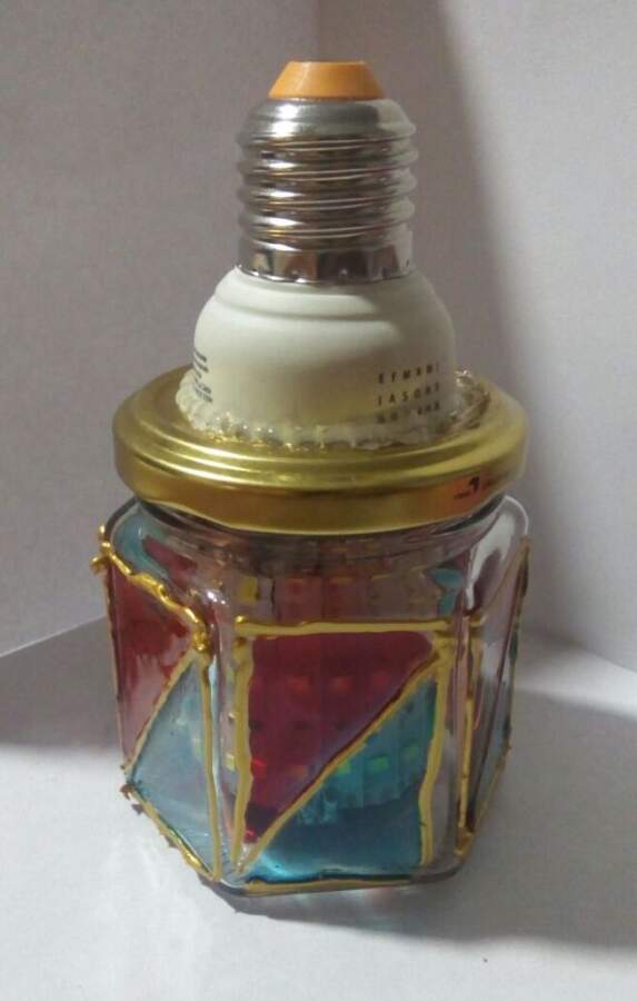 lampara led decorativa E - San Agustín: proyecto del IPET 331 es finalista de un concurso en Barcelona