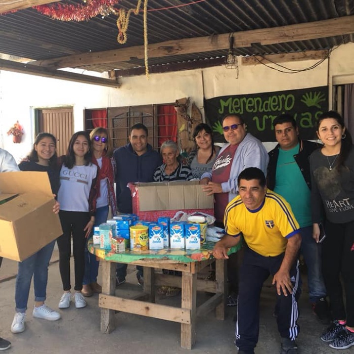 un litro de leche merendero - Colecta récord en la campaña Un Litro de Leche x mes x Alta Gracia