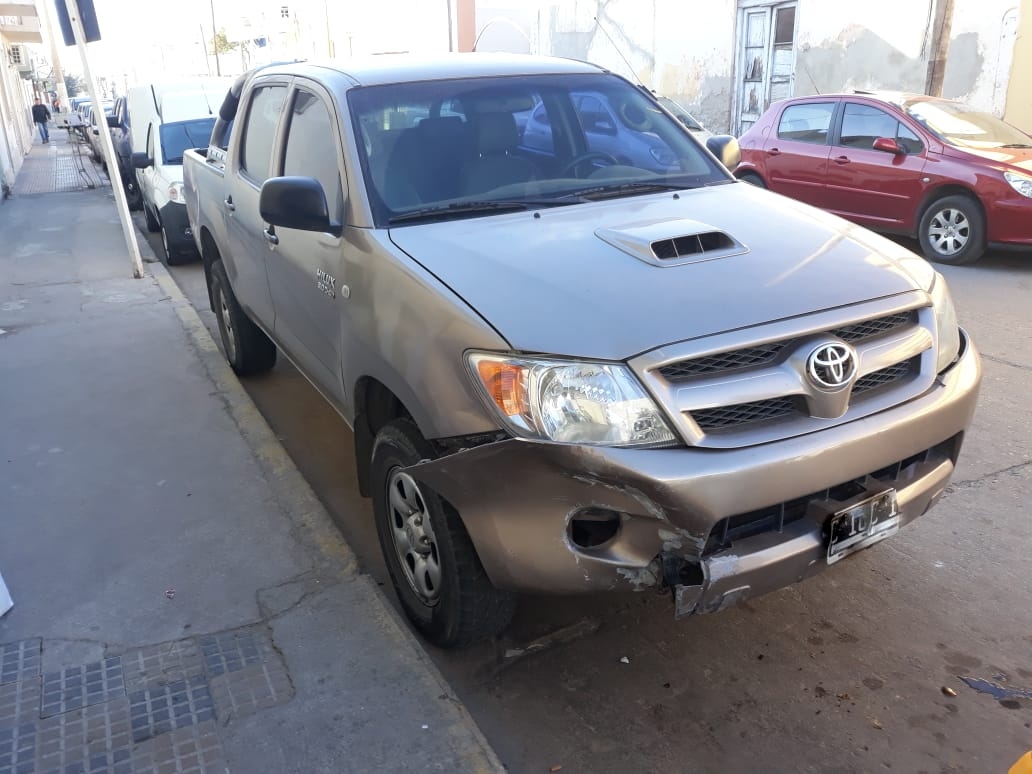 Dos vehículos colisonaron en Mateo Beres y San Martín accidente mateo beres y san martin E - Dos vehículos colisonaron en Mateo Beres y San Martín