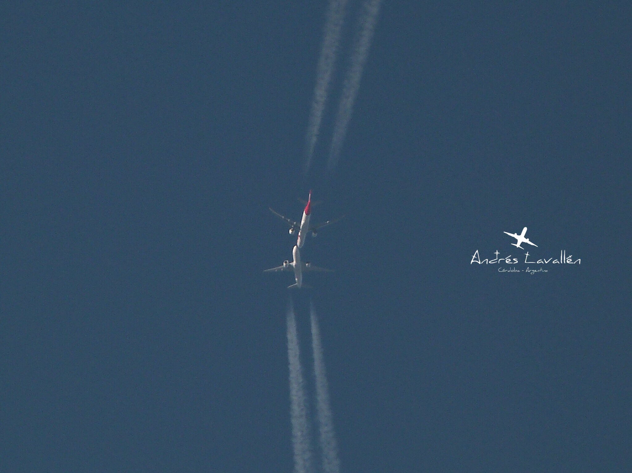 La foto tomada en el aeropuerto de Córdoba en el momento justo aviones - La foto tomada en el aeropuerto de Córdoba en el momento justo
