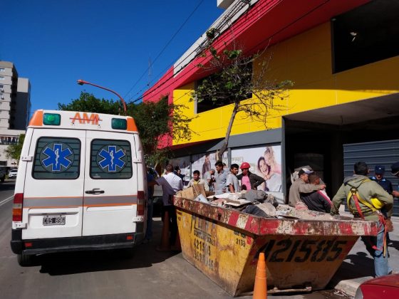explosion edificio CPV - Carlos Paz: desmoronamiento en obra en construcción dejó tres heridos