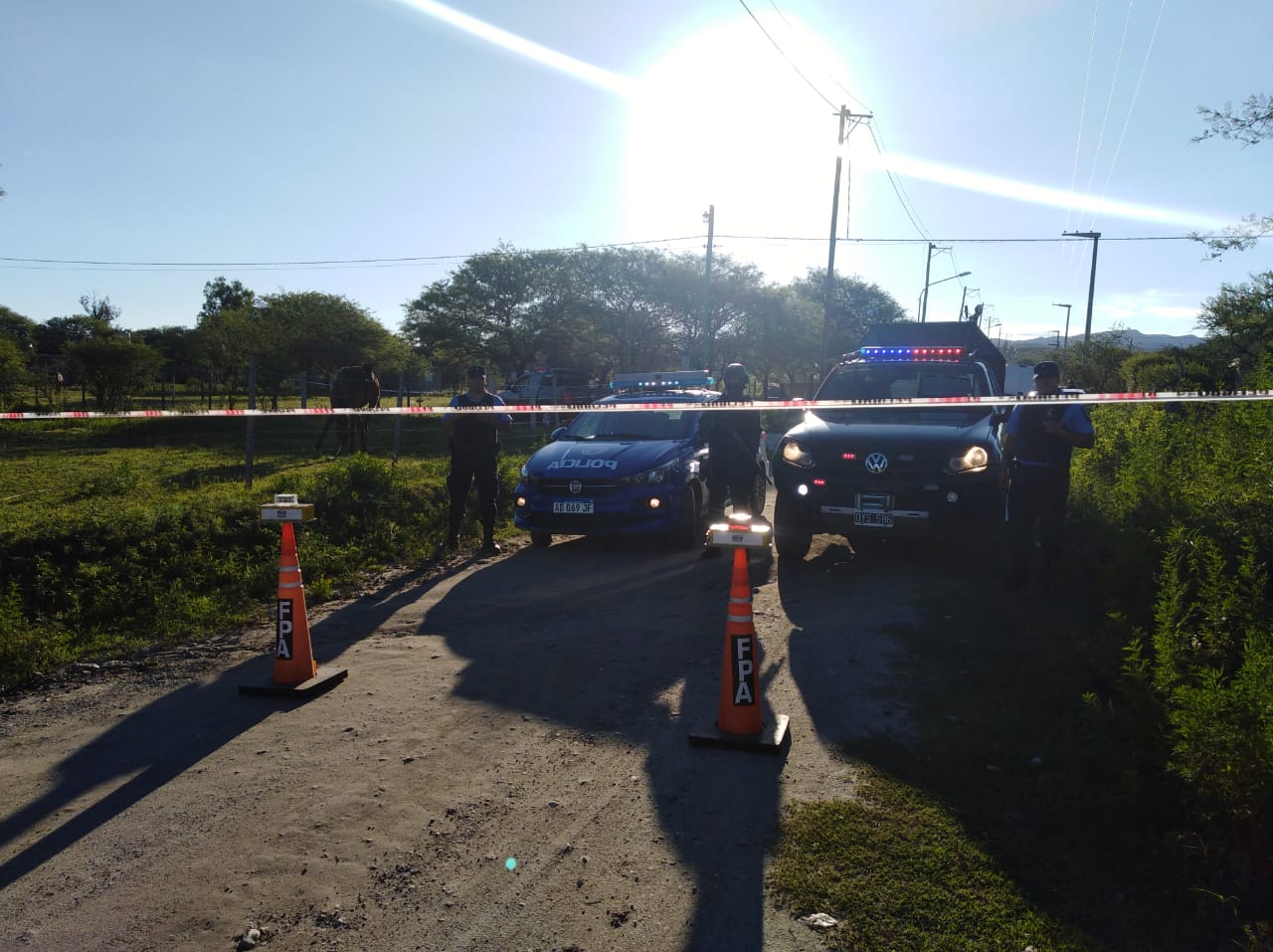 FPA LA PERLA AG - Vendían drogas y escuchaban la frecuencia radial policial de Alta Gracia