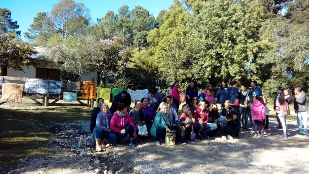 Sigue la toma en la escuela de Potrero de Garay Toma escuela potrero - Sigue la toma en la escuela de Potrero de Garay
