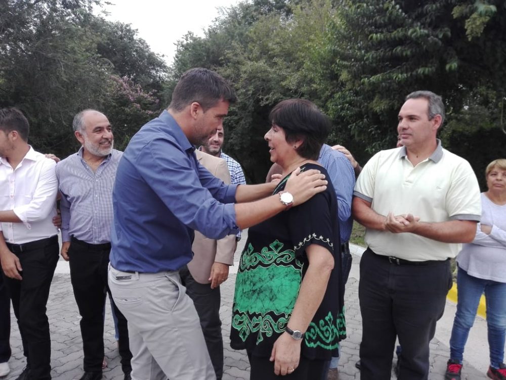 Se inauguró un tramo de pavimento articulado en barrio General Bustos inaguracion gral bustos 1 - Se inauguró un tramo de pavimento articulado en barrio General Bustos