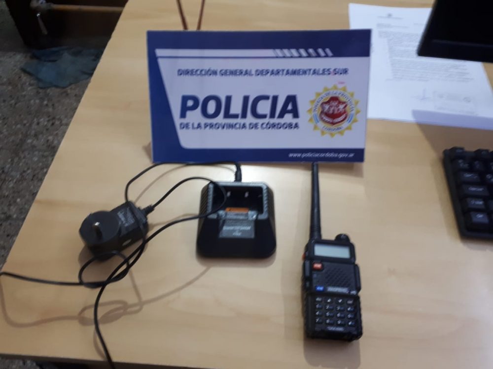 Recuperaron elementos robados de la Escuela Pablo Pizzurno inhibidor - Recuperaron elementos robados de la Escuela Pablo Pizzurno