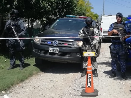 Fue a buscar a su hija y quedó detenida FPA alta gracia I - Fue a buscar a su hija y quedó detenida