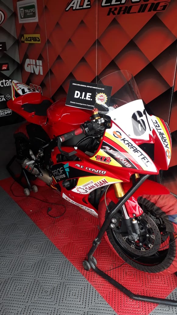 Secuestraron motos que iban a correr en el Super Bike moto superbike1 - Secuestraron motos que iban a correr en el Super Bike