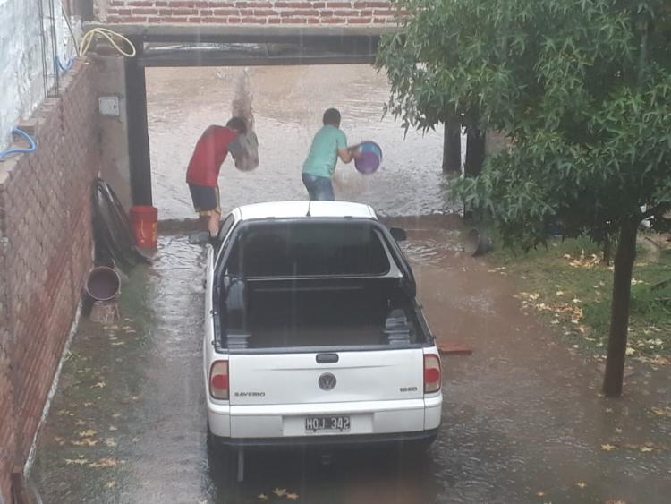rio tercero 2 1554072890 - La tremenda inundación en el departamento Tercero Arriba, en imágenes