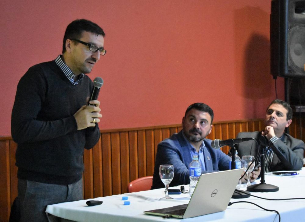 Se llevó a cabo la Conferencia "Realidad política y sus perspectivas nacionales y provinciales" IMG 20190424 WA0027 - Se llevó a cabo la Conferencia "Realidad política y sus perspectivas nacionales y provinciales"