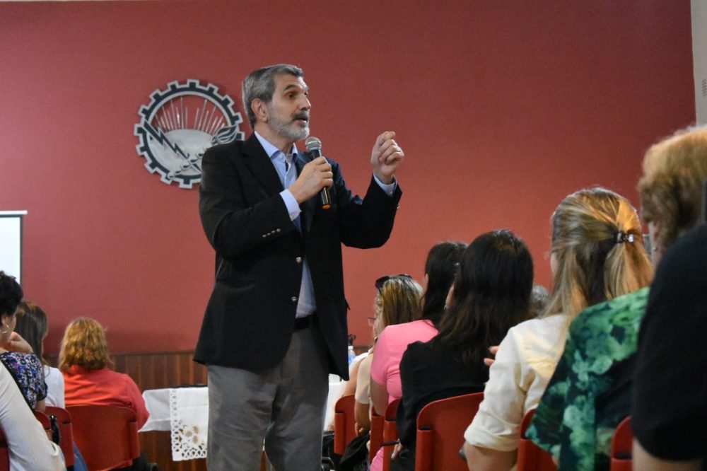 ciclo de conferencias 2 - Disertó el Dr. Enrique Orchansky, en una primera jornada de conferencias
