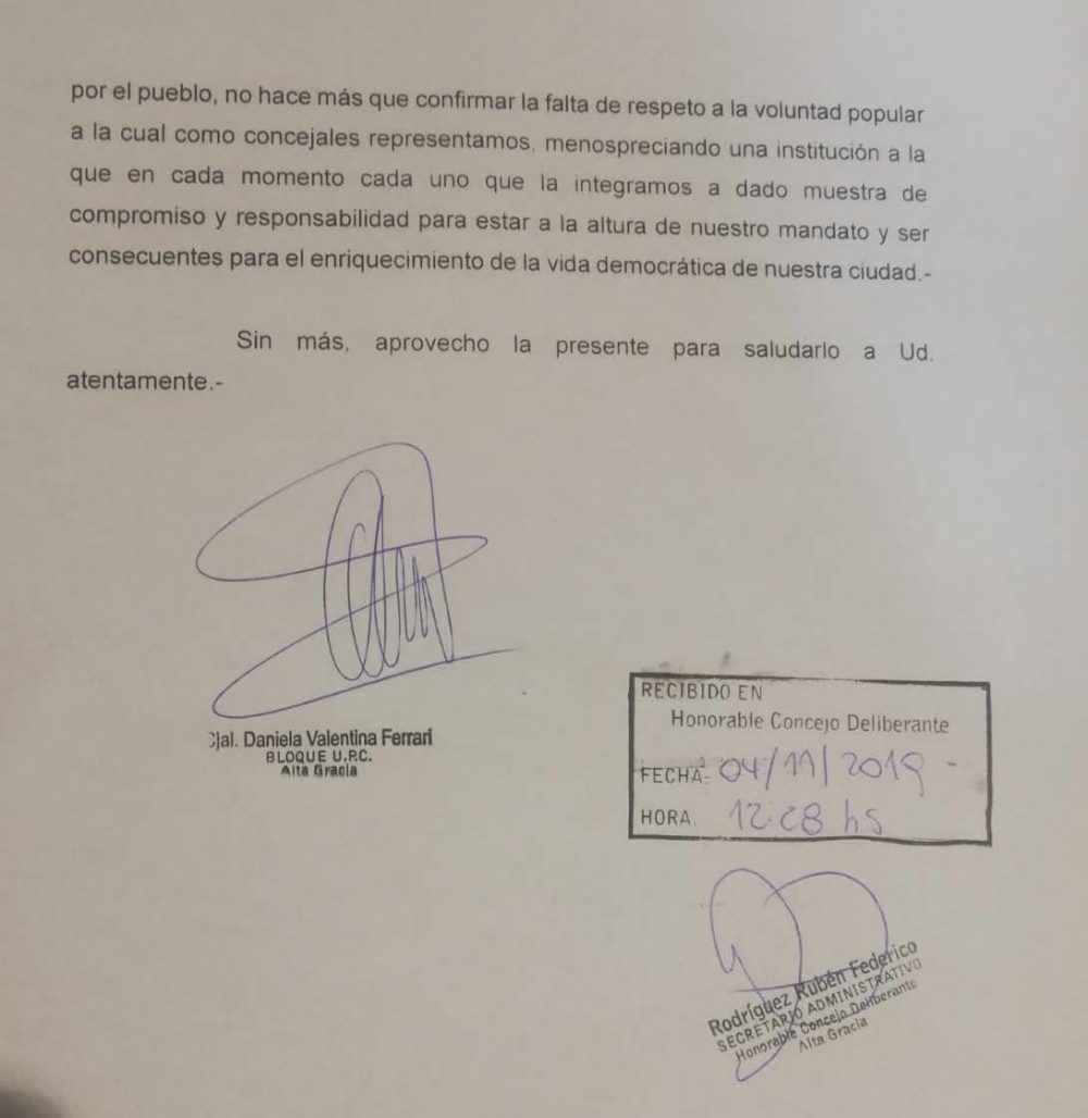 Ferrari acusa a Adam de ser "servil" a los intereses de "los hermanos Torres" carta ferrari - Ferrari acusa a Adam de ser "servil" a los intereses de "los hermanos Torres"