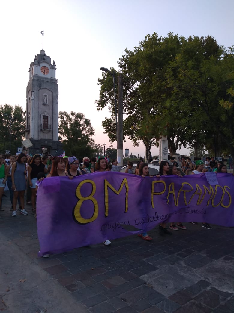 #8M: multitudinaria marcha en Alta Gracia 8M paramos 2020 - #8M: multitudinaria marcha en Alta Gracia