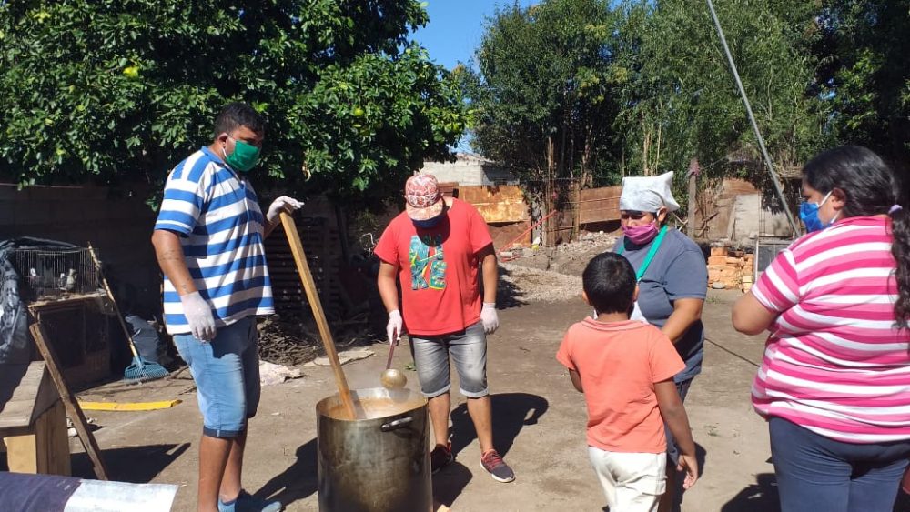 Las organizaciones continúan con el cronograma de ollas populares WhatsApp Image 2020 04 30 at 18.33.28 - Las organizaciones continúan con el cronograma de ollas populares